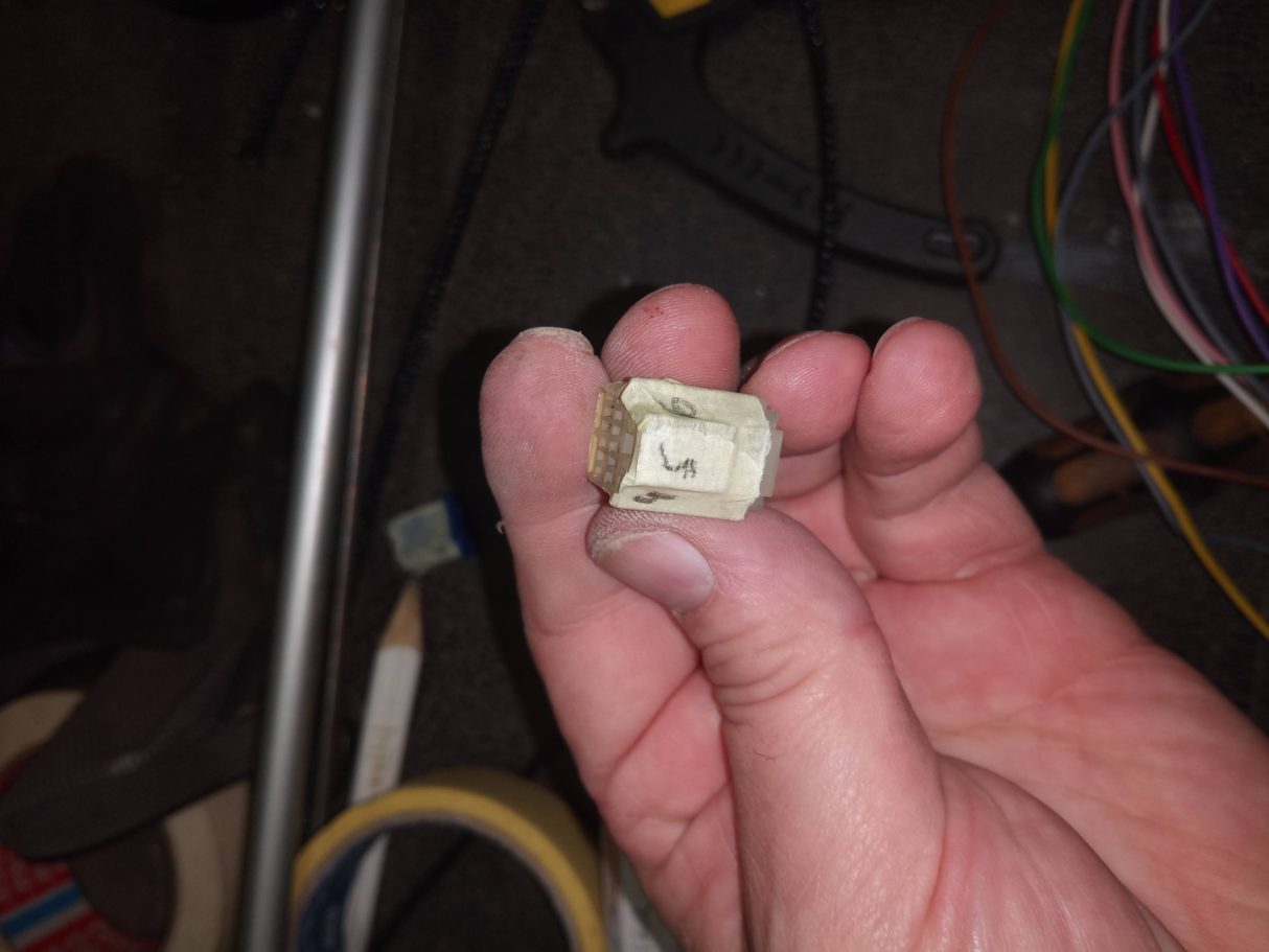 dann Stecker beschriften